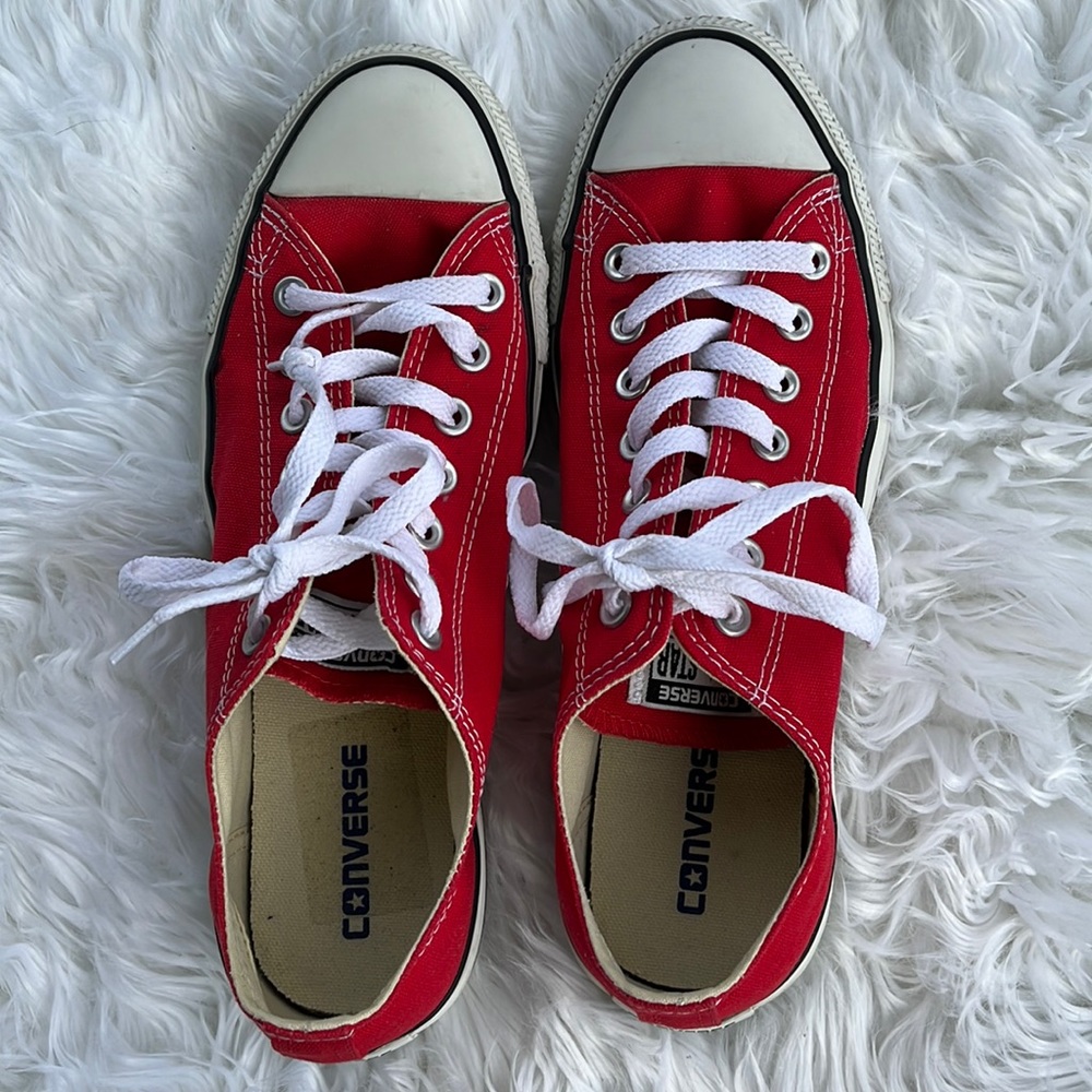 Converse Men's Red Sneakers